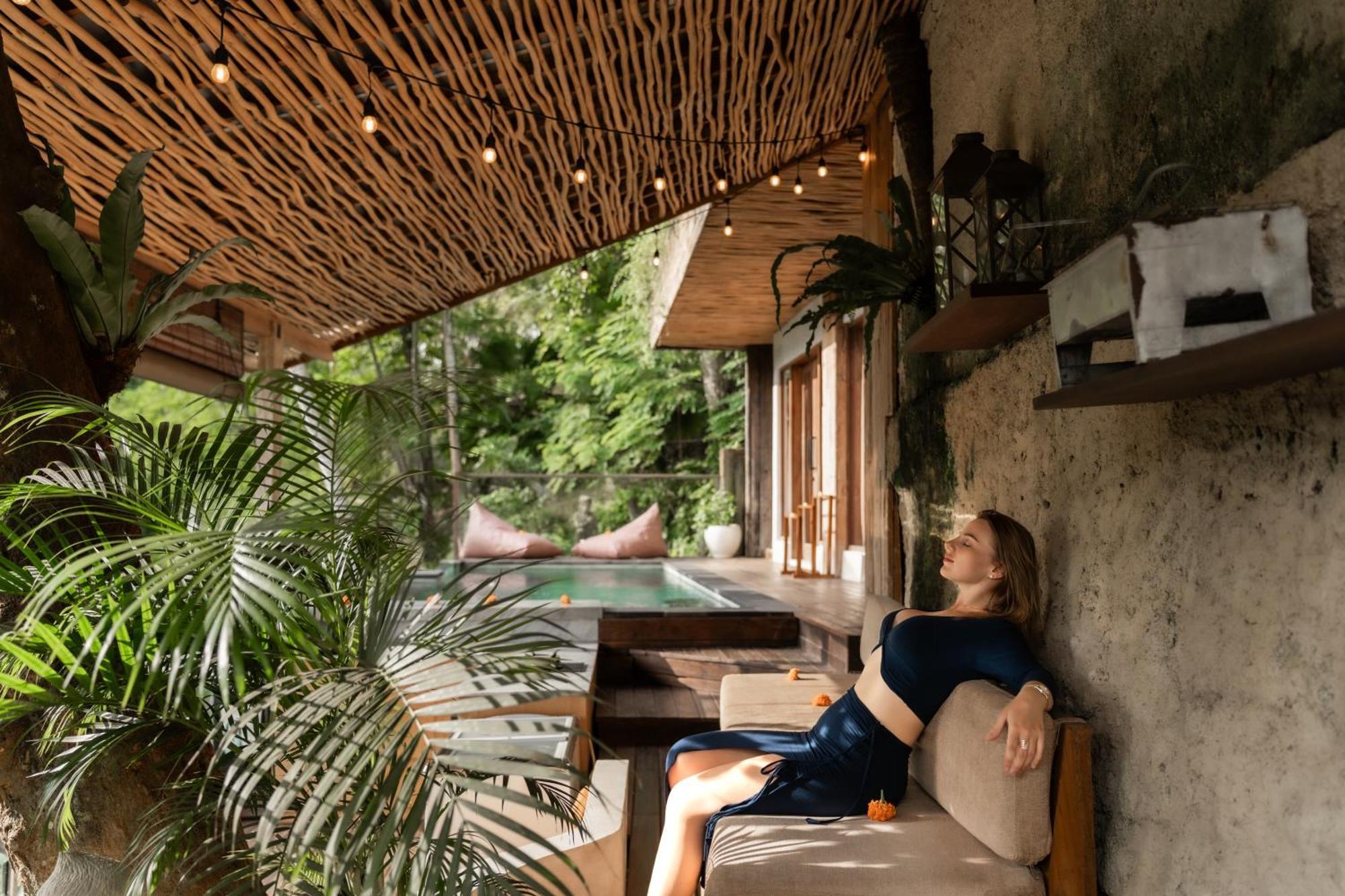 Ubud Riverside Villa Exterior photo