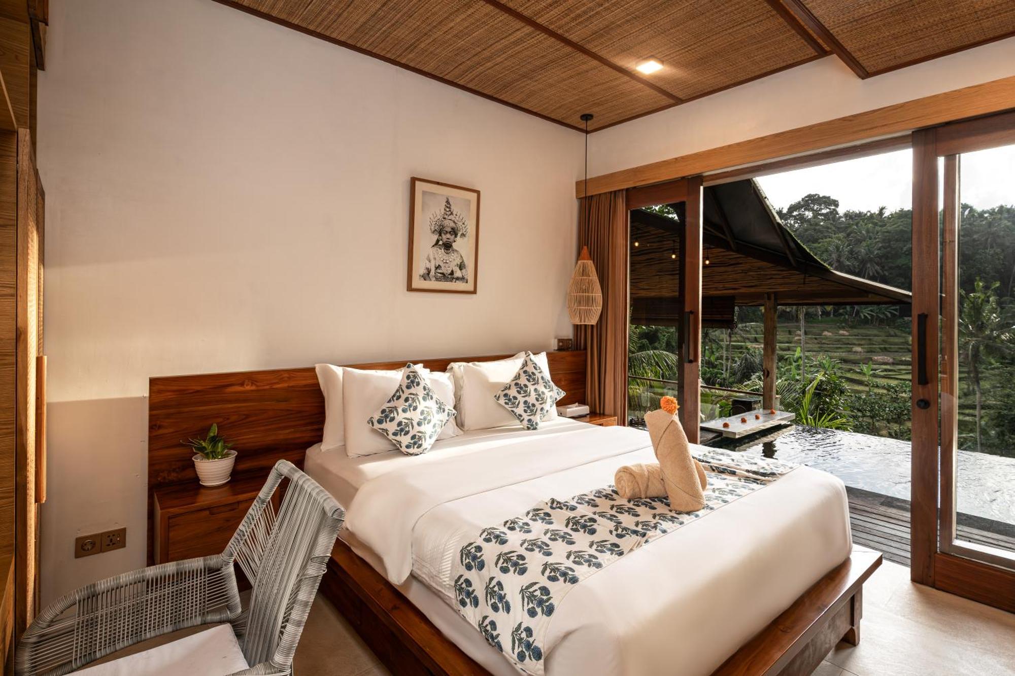 Ubud Riverside Villa Exterior photo